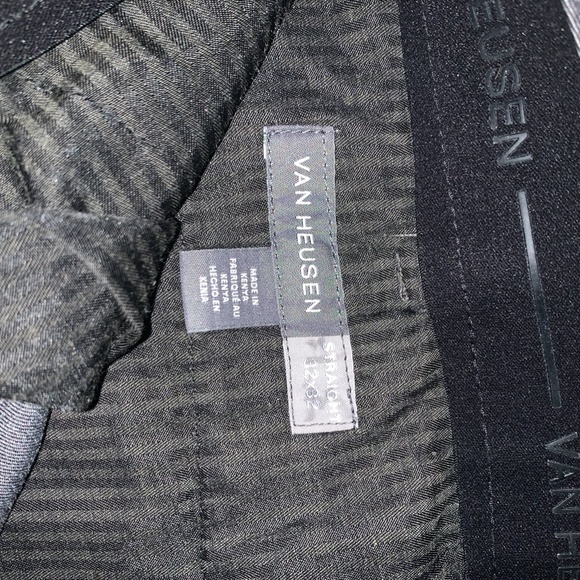 Jeans, Dockers, Sweats & Dress Pants - Picture 8 of 16